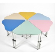 Стол детский регулируемый по высоте Ромашка-6 Стол детский регулируемый по высоте Ромашка-6